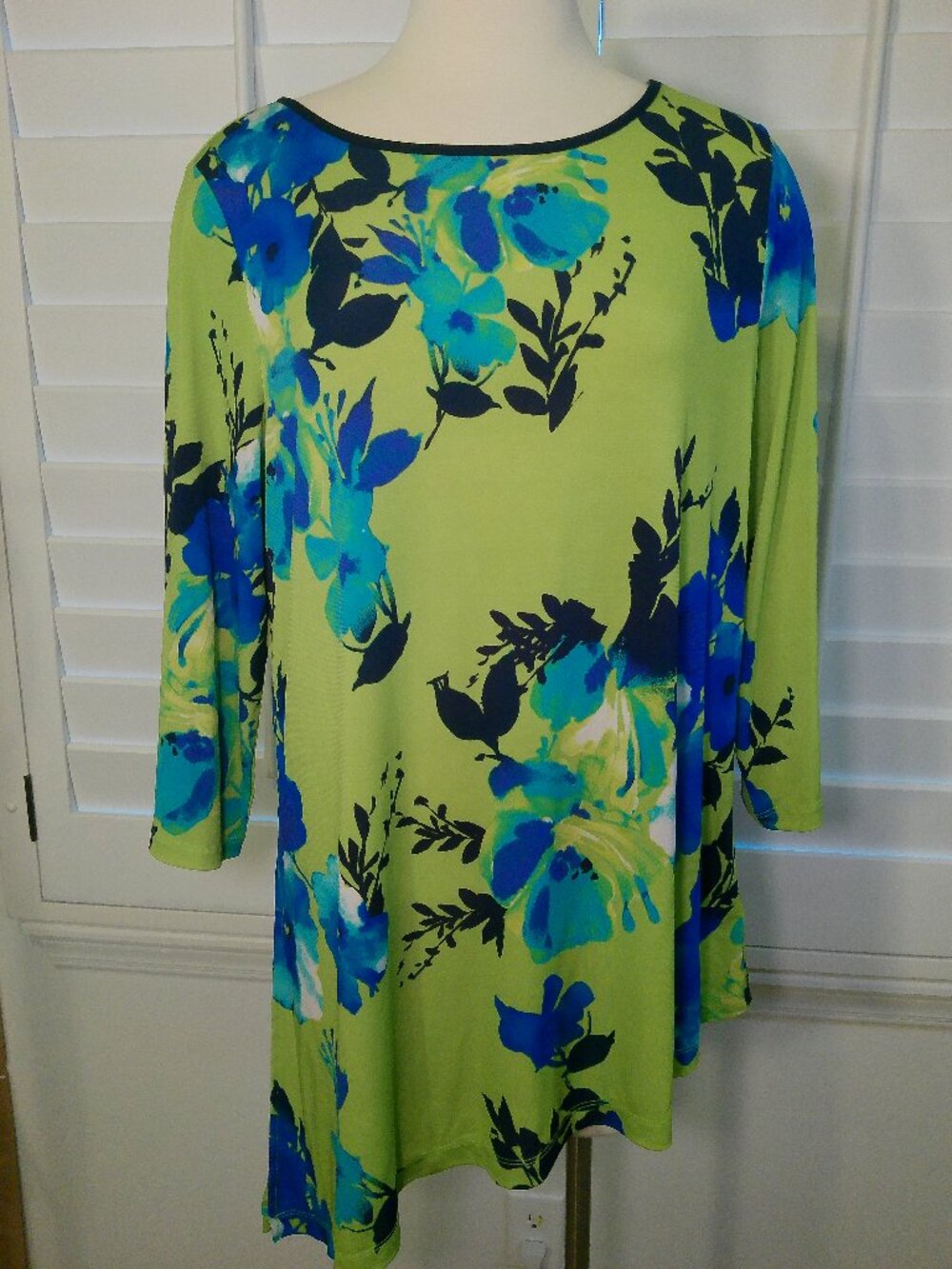 Blouse Susan Graver Printed Asymmetrial 3/4 Sleeve Size Large